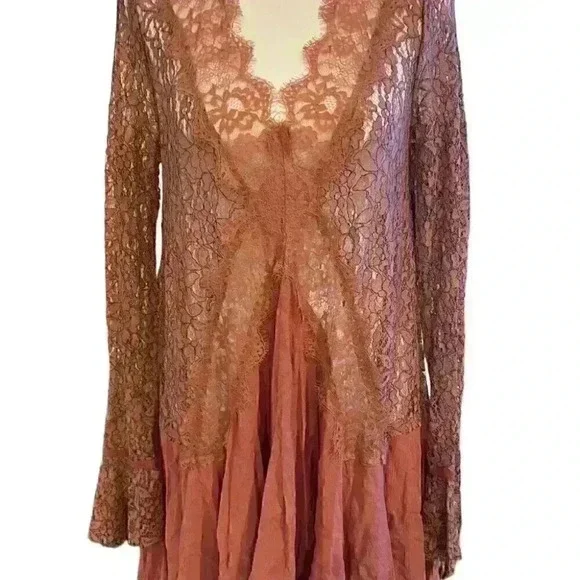 FREE PEOPLE Secret Origins Lace Tunic Dusty Mauve Size Small New With Tags - Picture 5 of 10